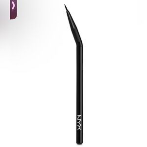 NYX cosmetics pro angled eyeliner brush pro
